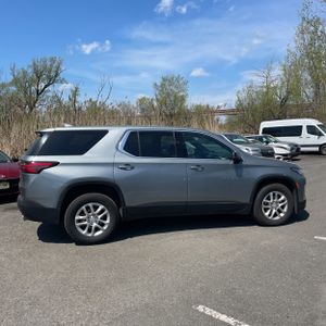 CHEVROLET TRAVERSE LS - 10