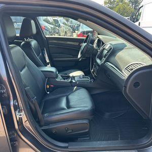 2015 Chrysler 300 LIMITED 缩略图 31