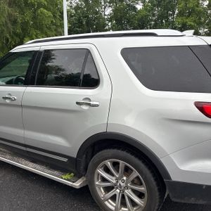 FORD EXPLORER LIMITED - 6
