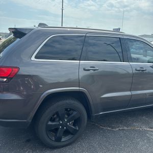 2015 JEEP GRAND CHEROKEE ALTITUDE — фото 9