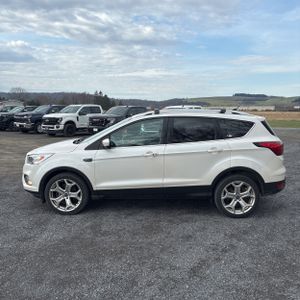 FORD ESCAPE TITANIUM - 3