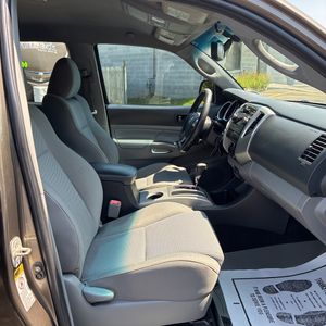 2012 Toyota TACOMA V6 thumbnail 32