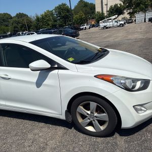 2013 Hyundai ELANTRA GLS — миниатюра 13
