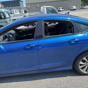 2015 Chrysler 200 S — миниатюра 48