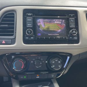 صورة 38 لـ 2022 Honda HR-V LX