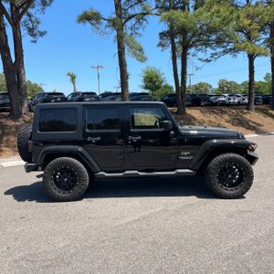 JEEP WRANGLER UNLIMITED SAHARA - 10