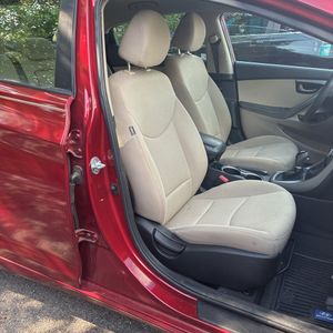صورة مصغرة 29 لـ 2014 Hyundai ELANTRA SE