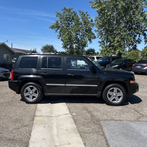JEEP PATRIOT LIMITED - 10
