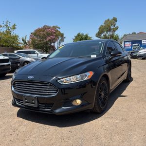 FORD FUSION SE - 1