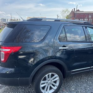 FORD EXPLORER XLT - 9