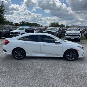 صورة 10 لـ 2019 Honda CIVIC EX