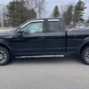 FORD F-150 XLT - 4