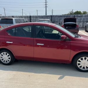 صورة 11 لـ 2012 Nissan VERSA 1.6 SV
