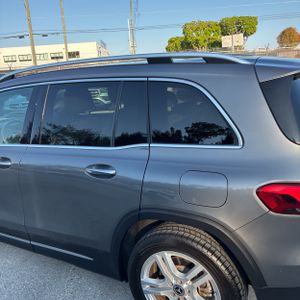 MERCEDES-BENZ GLB - 6