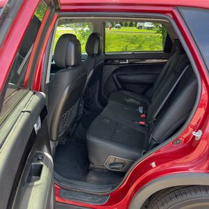 صورة مصغرة 31 لـ 2015 KIA SORENTO LX