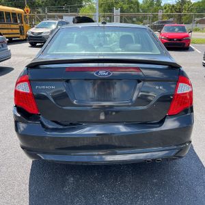 FORD FUSION SE - 6