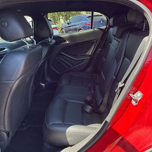 2020 Mercedes-BENZ GLA 缩略图 33