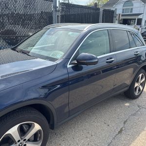 MERCEDES-BENZ GLC - 2