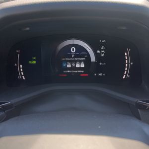 2025 Toyota CAMRY SE thumbnail 40