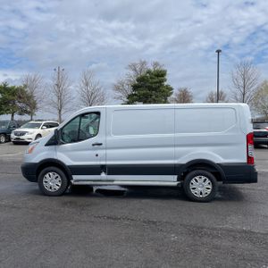FORD TRANSIT 250 - 3