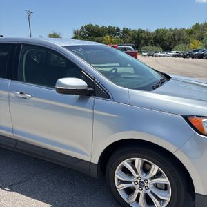 صورة مصغرة 13 لـ 2022 FORD EDGE TITANIUM