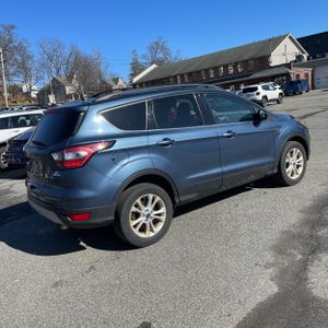 FORD ESCAPE SE - 8
