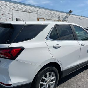 صورة 9 لـ 2024 Chevrolet EQUINOX LT