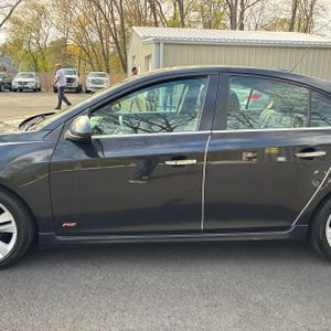 CHEVROLET CRUZE - 4