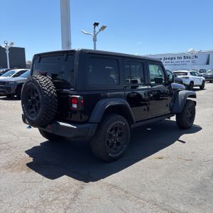 صورة 8 لـ 2023 JEEP WRANGLER WILLYS 4XE