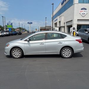 2018 Nissan SENTRA S — фото 3