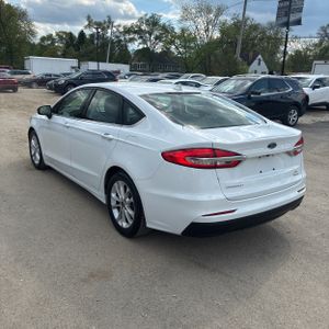 FORD FUSION SE - 5