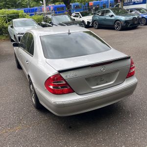 MERCEDES-BENZ E-CLASS - 5