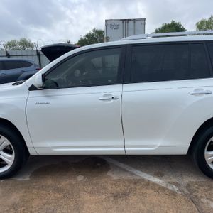 TOYOTA HIGHLANDER - 4