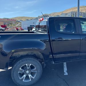 CHEVROLET COLORADO Z71 - 9