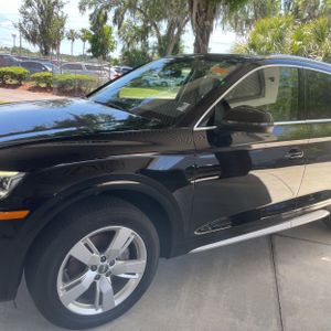 AUDI Q5 2.0T PREMIUM - 2