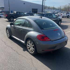 VOLKSWAGEN BEETLE 1.8T - 5