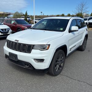 JEEP GRAND CHEROKEE - 1