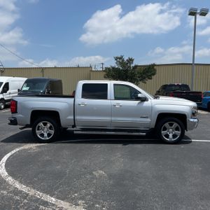 CHEVROLET SILVERADO 1500 - 10