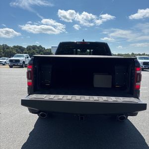 2020 RAM 1500 LIMITED — миниатюра 44
