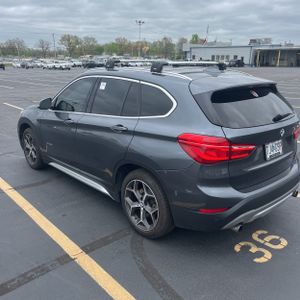 BMW X1 XDRIVE28I - 5