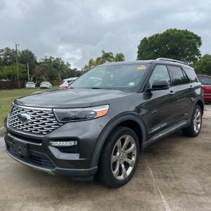 FORD EXPLORER PLATINUM - 1