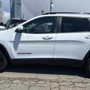 JEEP CHEROKEE LATITUDE - 4