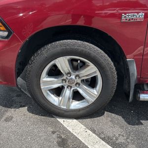 2014 RAM 1500 SPORT thumbnail 17