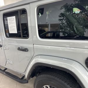JEEP WRANGLER SAHARA - 3