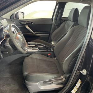 2018 Mitsubishi ECLIPSE CROSS LE — миниатюра 32