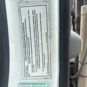2013 Volvo COMMERCIAL VAH64-200 113"BBC CONV CAB DC SBA TRACT thumbnail 30
