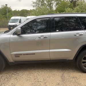 JEEP GRAND CHEROKEE LIMITED 75TH ANNIVERSARY - 4