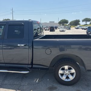 2015 RAM 1500 SLT — фото 6