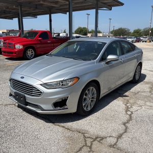 2019 FORD FUSION SE 照片 1