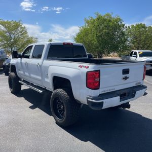 CHEVROLET SILVERADO 2500HD HIGH COUNTRY - 5